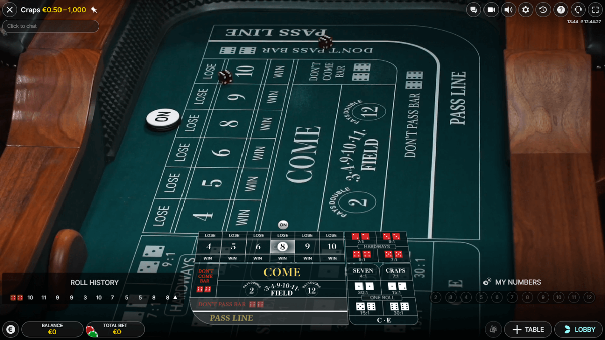 Live craps game screenshot
